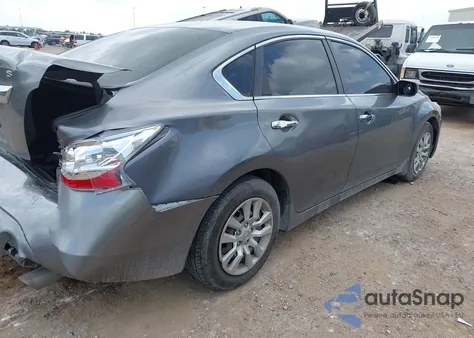 2015 Nissan Altima 2.5 S from USA, damaged, VIN 1N4AL3AP1FC184337